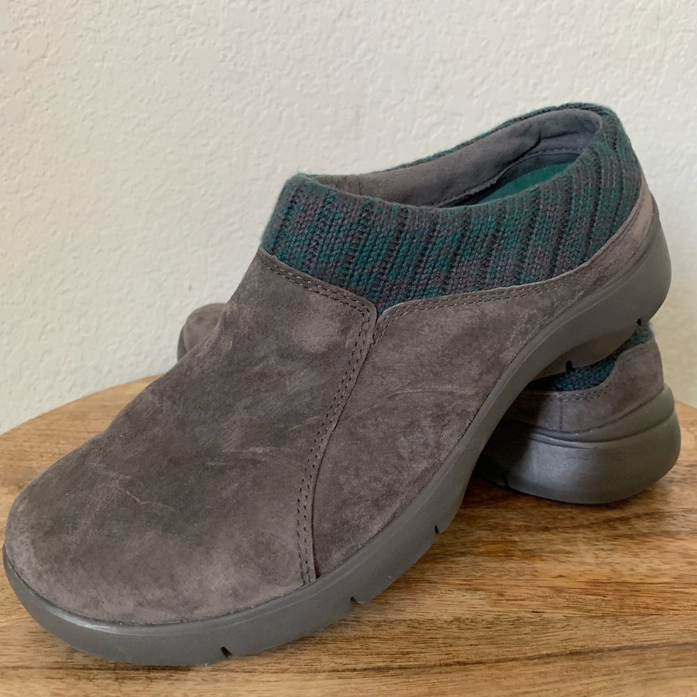Dansko Slip Resistant Suede Sweater Trim Clogs